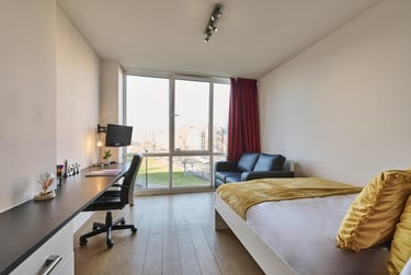 1 bed studio, The Old Railway Shed, 2 Upperton Rd, City Centre, Leicester, LE30BG - Image 4